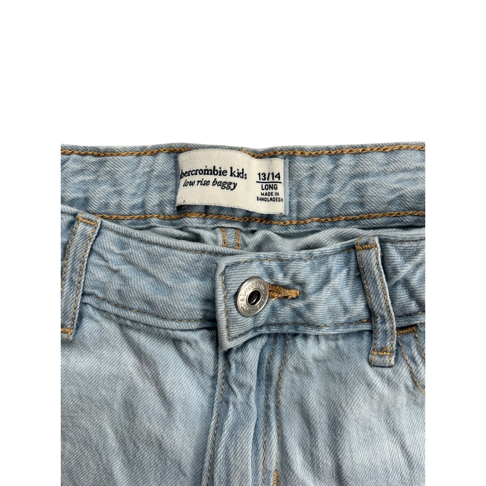 Abercrombie Kids Low Rise Baggy Jeans Light Wash Pink Embroidered Bows 13/14 - Picture 2 of 5